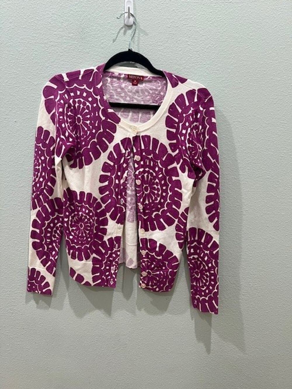 NWOT Merona Women's Size M White with Purple Flowers Cardigan